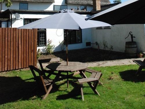The Black Bull Inn Balsham Екстериор снимка